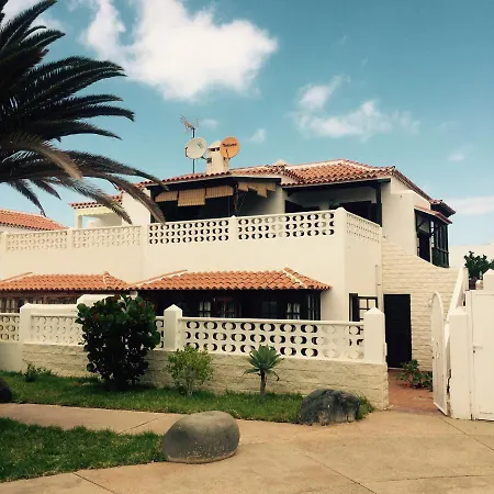 Caleta Holiday home