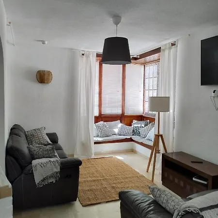 Caleta Holiday home *
