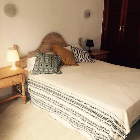 בית נופש Caleta *